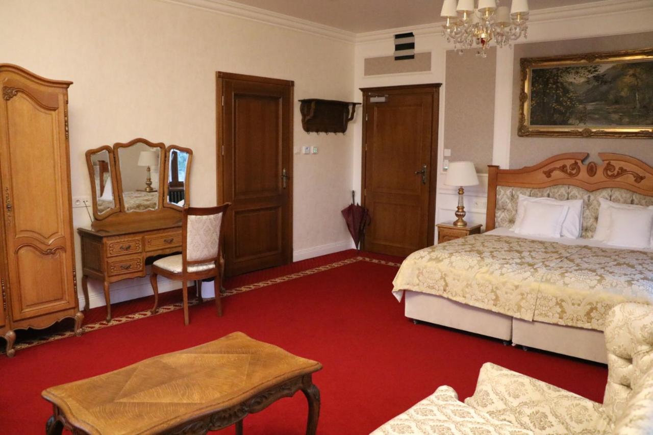 Palac Mortegi Hotel & Spa- Restauracja Szlachecka, Spa, Basen, Sauny, Jazda Konna, Mini Zoo- Luksus, Relaks I Przyroda W Jednym! Lubawa Oda fotoğraf